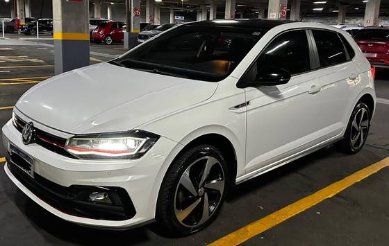 VOLKSWAGEN POLO 1.4 250 TSI GTS AUTOMÁTICO